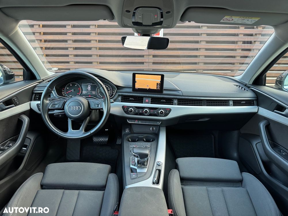 Audi A4 Avant 2.0 TDI S tronic Sport - 32