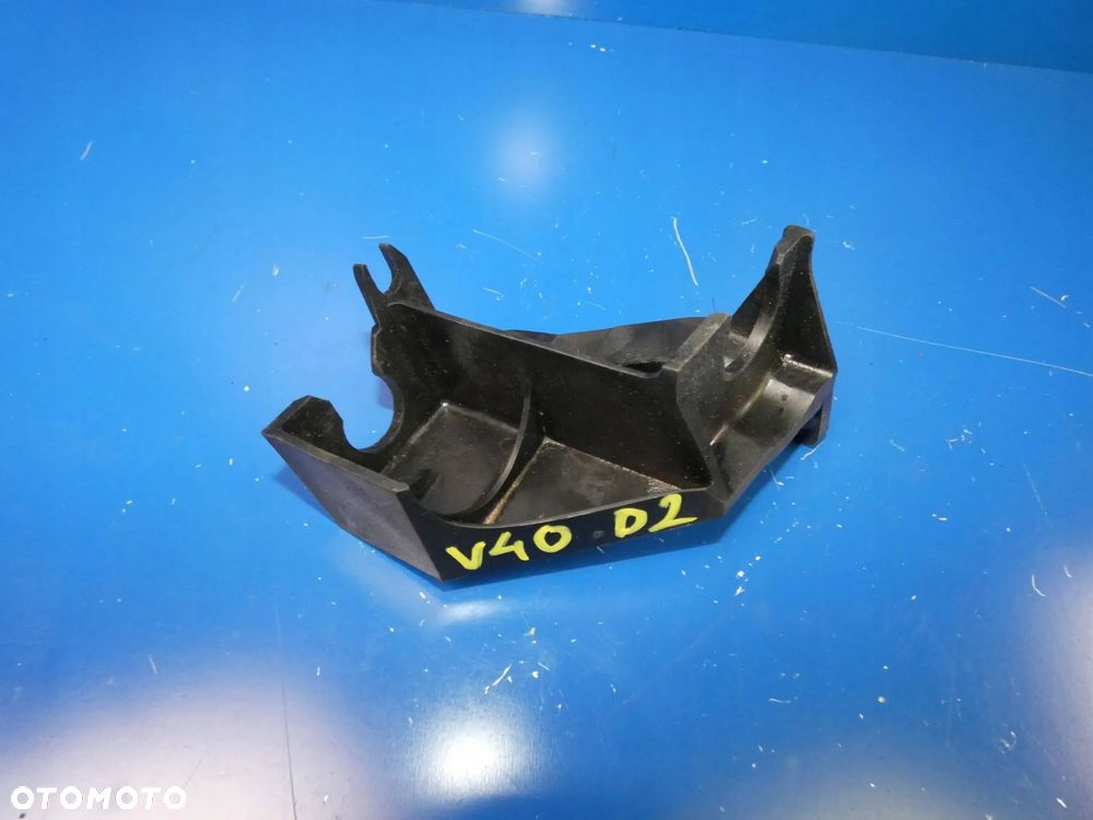 VOLVO V40 II MOCOWANIE UCHWYT WIESZAK - 1