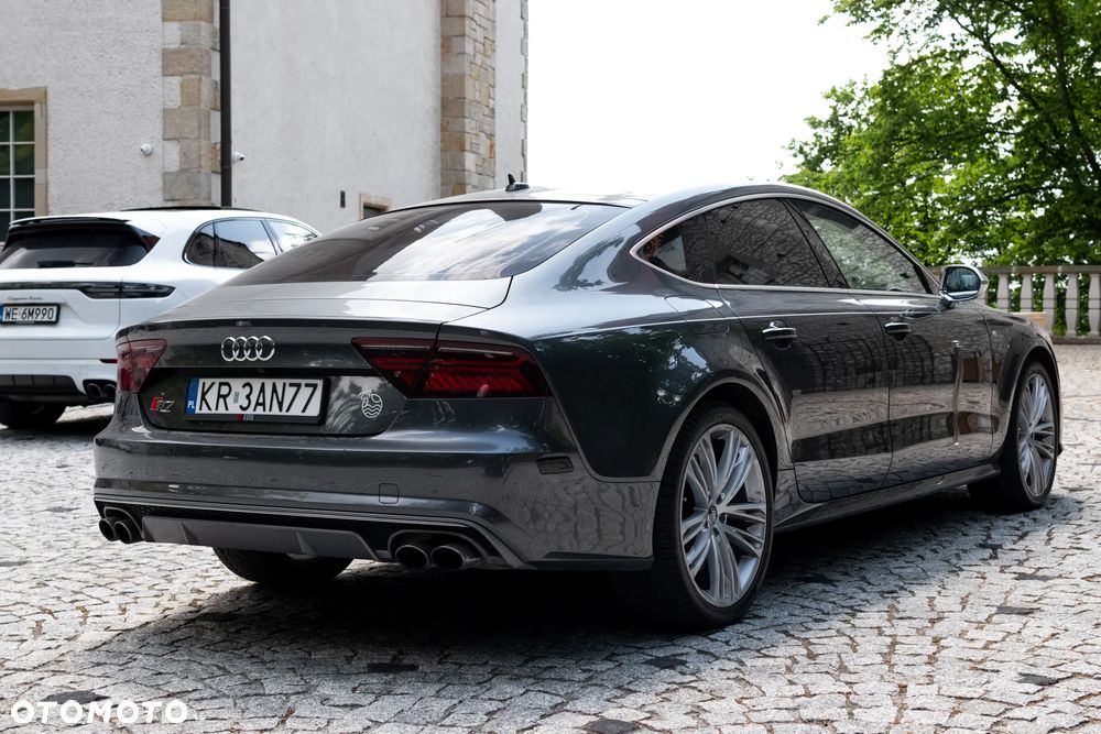 Audi S7 Sportback - 11