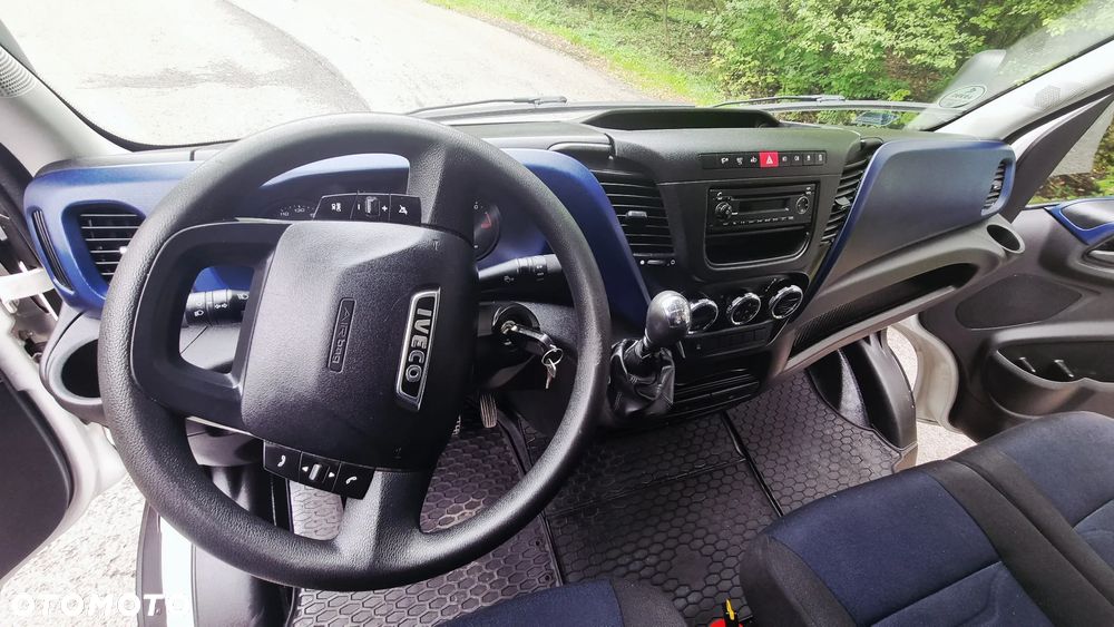 Iveco DAILY - 12