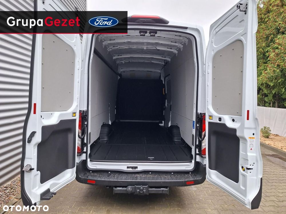 Ford Transit - 18