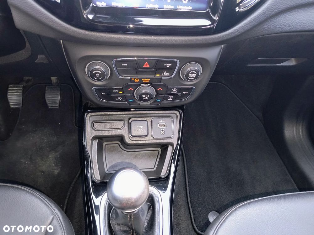 Jeep Compass 1.3 TMair Limited FWD S&S - 20