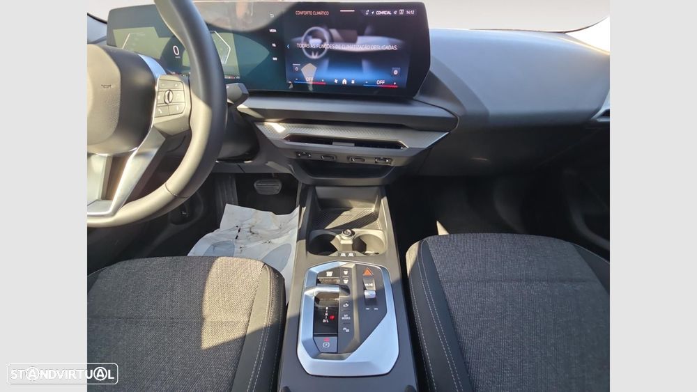 BMW 216 Gran Coupé - 13