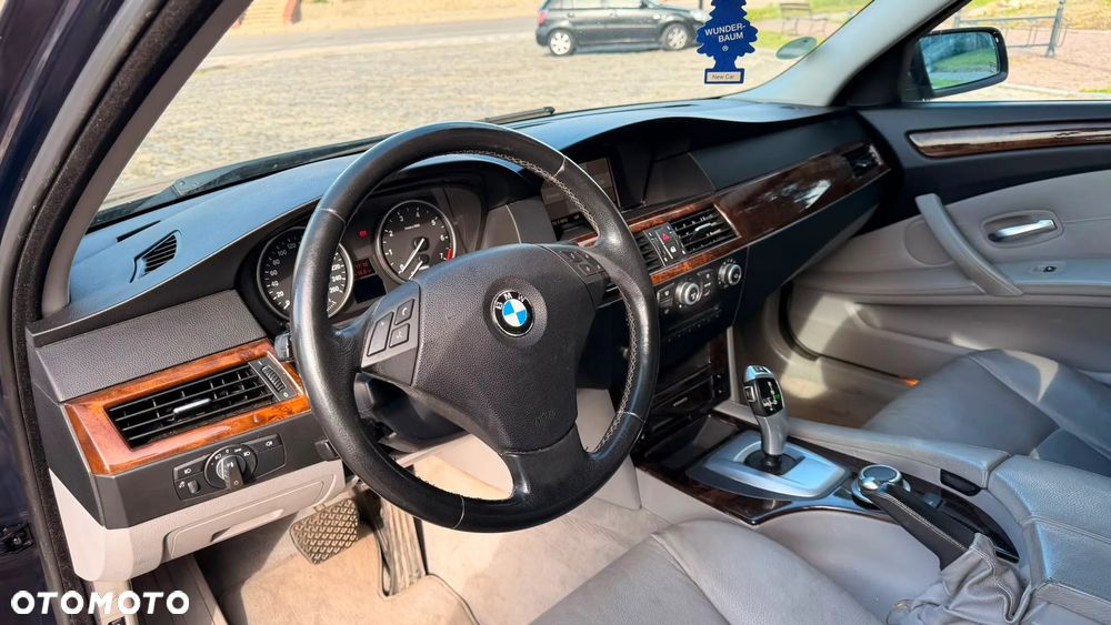 BMW Seria 5 - 23