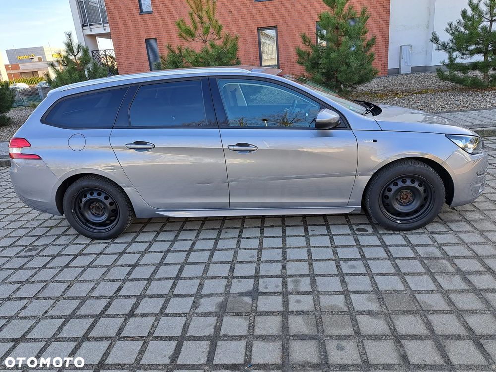 Peugeot 308 - 6