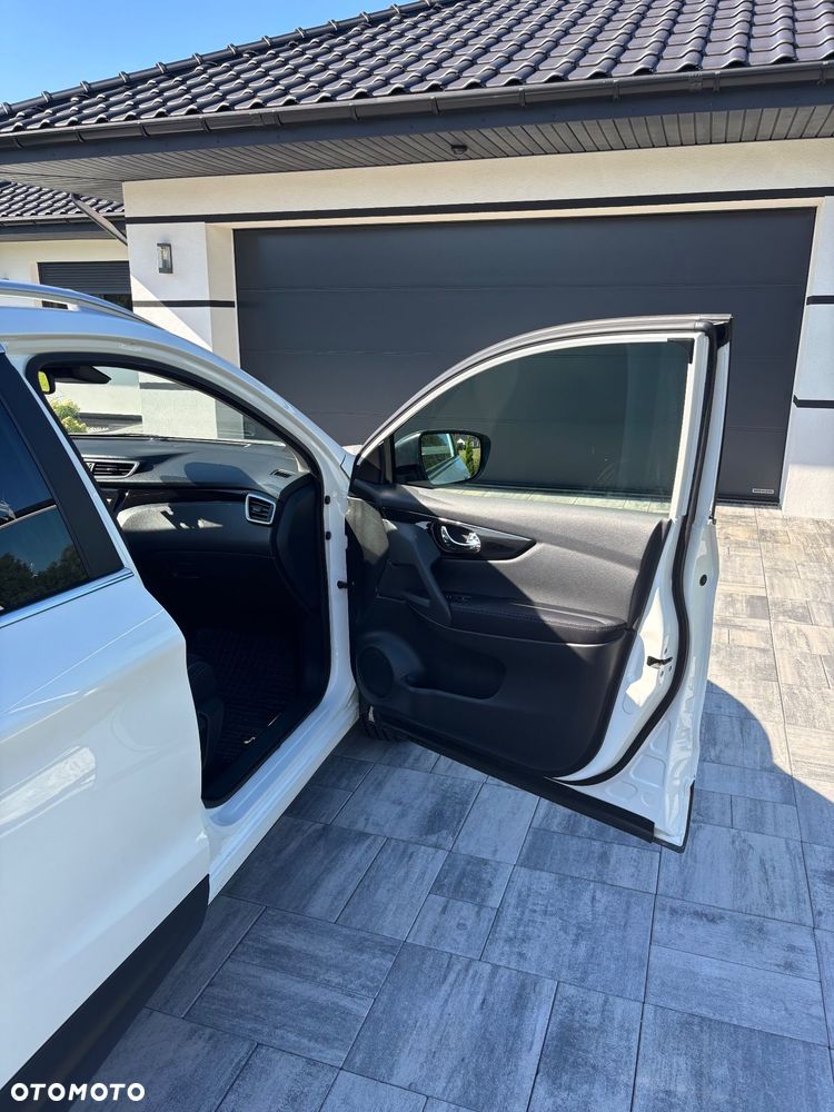 Nissan Qashqai 1.3 DIG-T N-Connecta DCT - 10