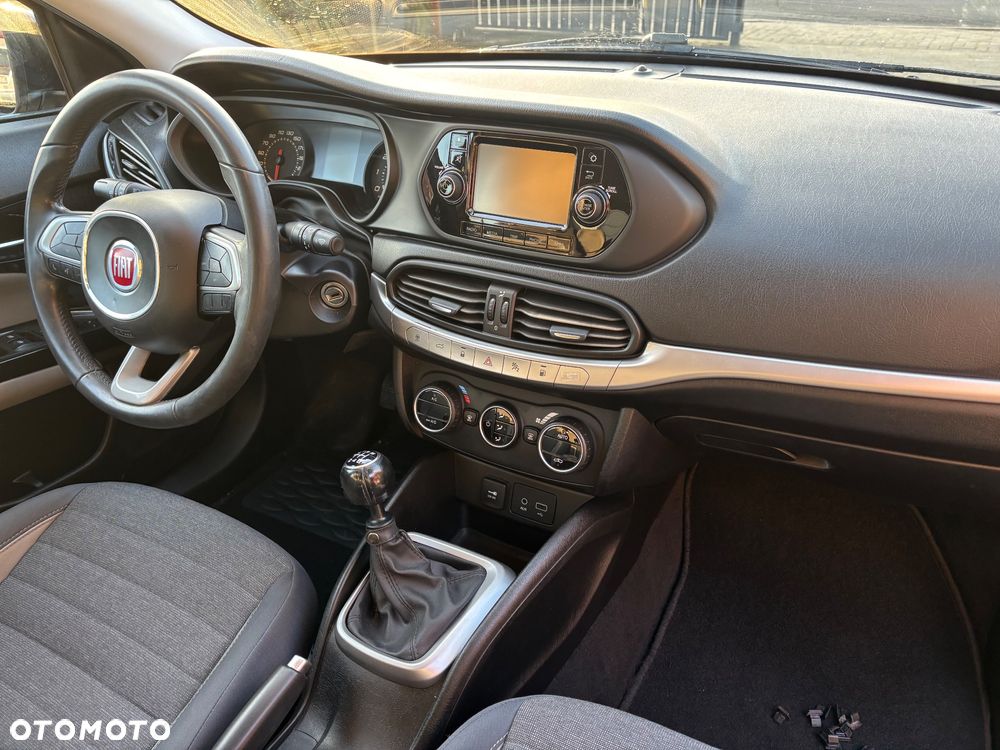 Fiat Tipo 1.4 T-Jet Business Line - 4