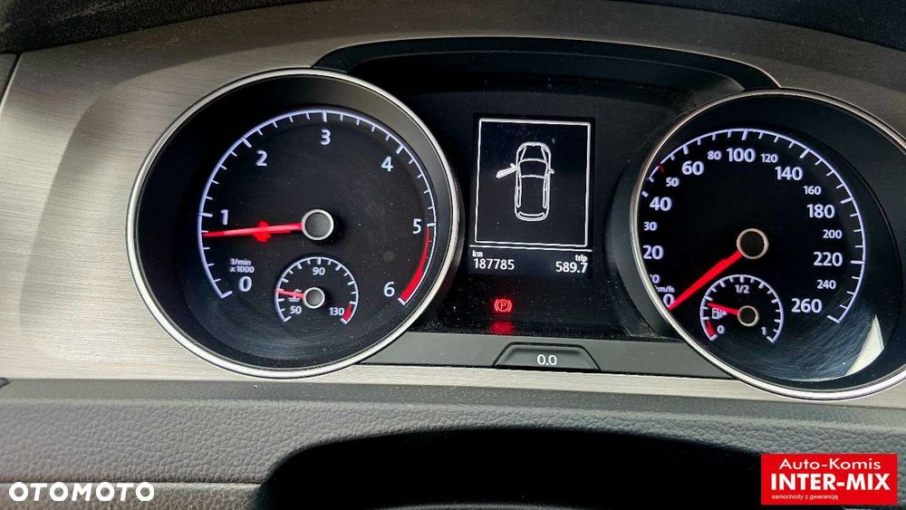 Volkswagen Golf - 11