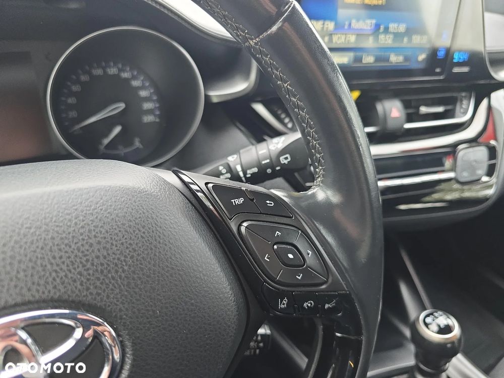Toyota C-HR 1.2 T Premium - 17