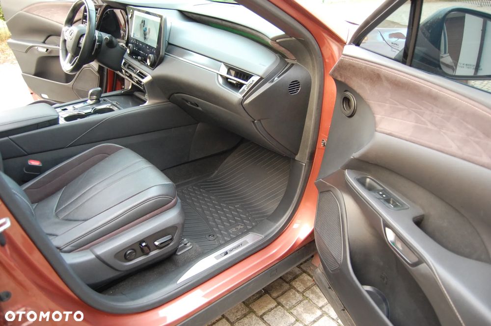 Lexus RX - 29