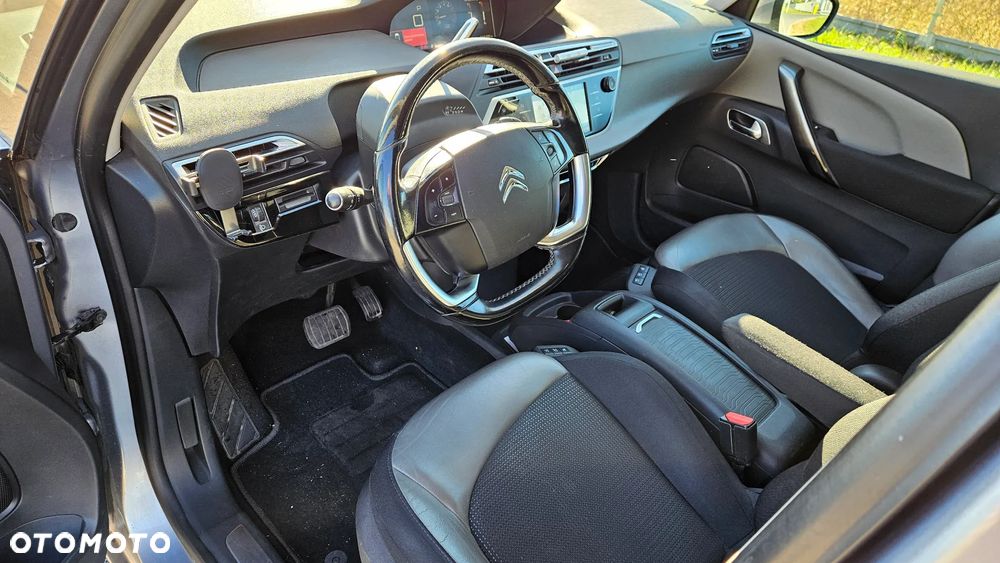 Citroën C4 Grand Picasso 1.6 THP Shine S&S EAT6 - 10