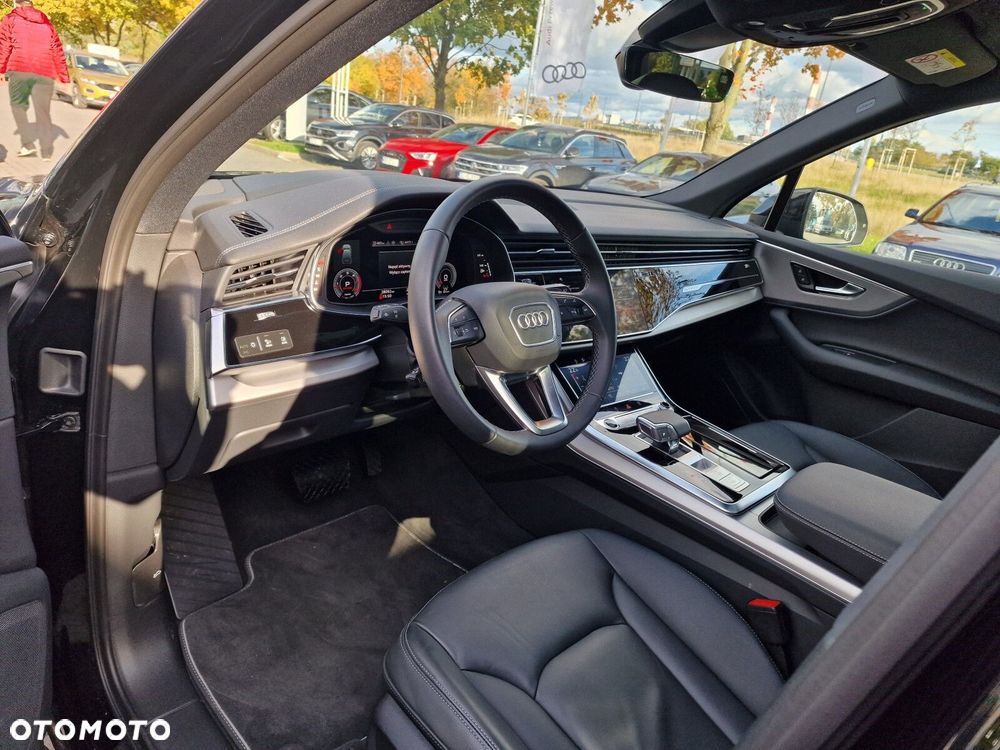 Audi Q7 - 11