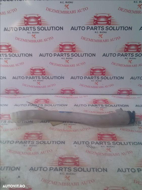 gura umplere lichid parbriz fiat doblo 1.4 b an fabr 2013 - 1