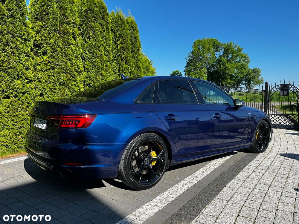 Audi A4 Limousine 2.0 TFSI quattro S tronic sport - 4