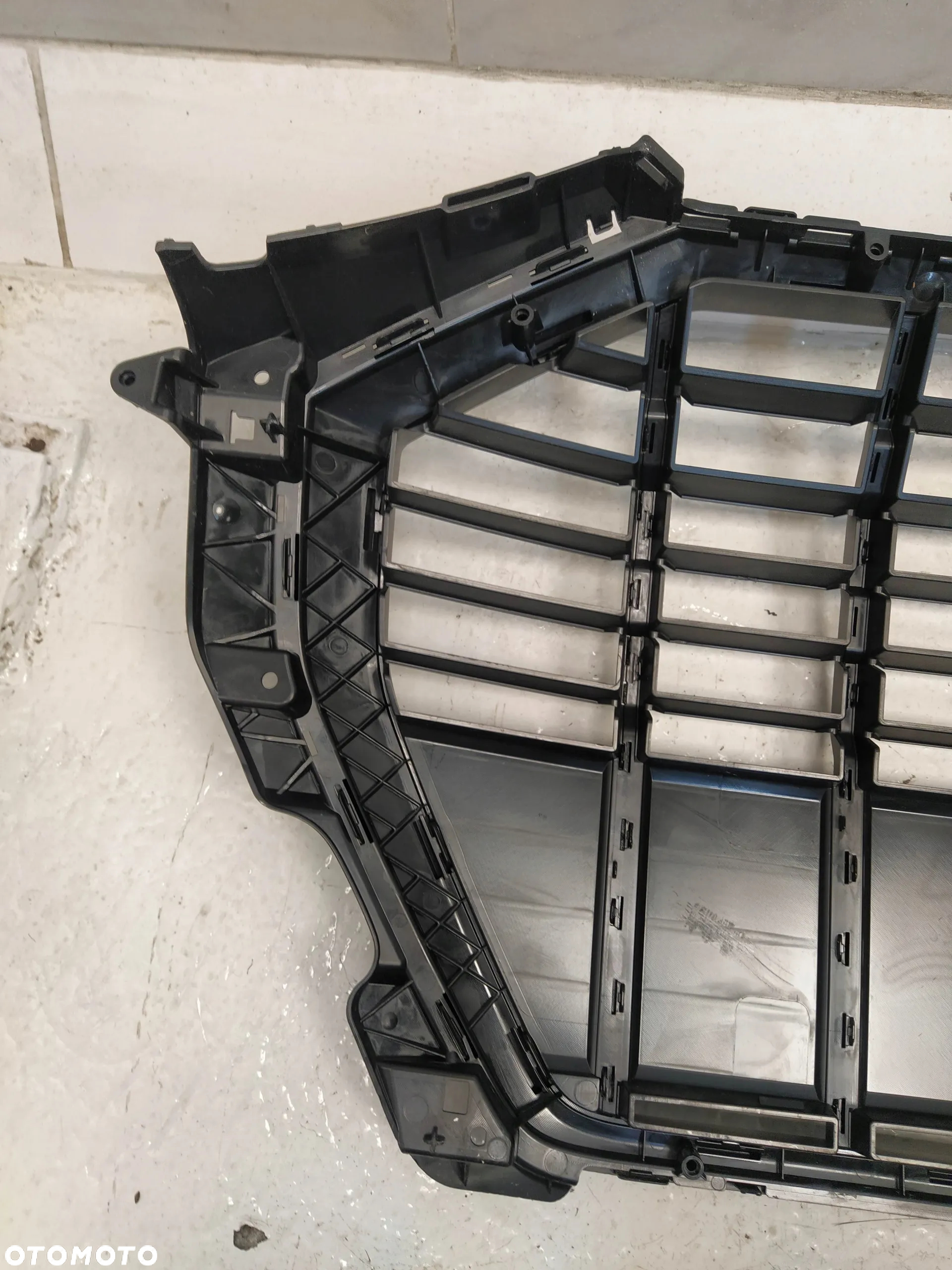 AUDI Q3 83A 83F GRILL ATRAPA CHŁODNICY CZARNY NOWY ORYGINAŁ - 9