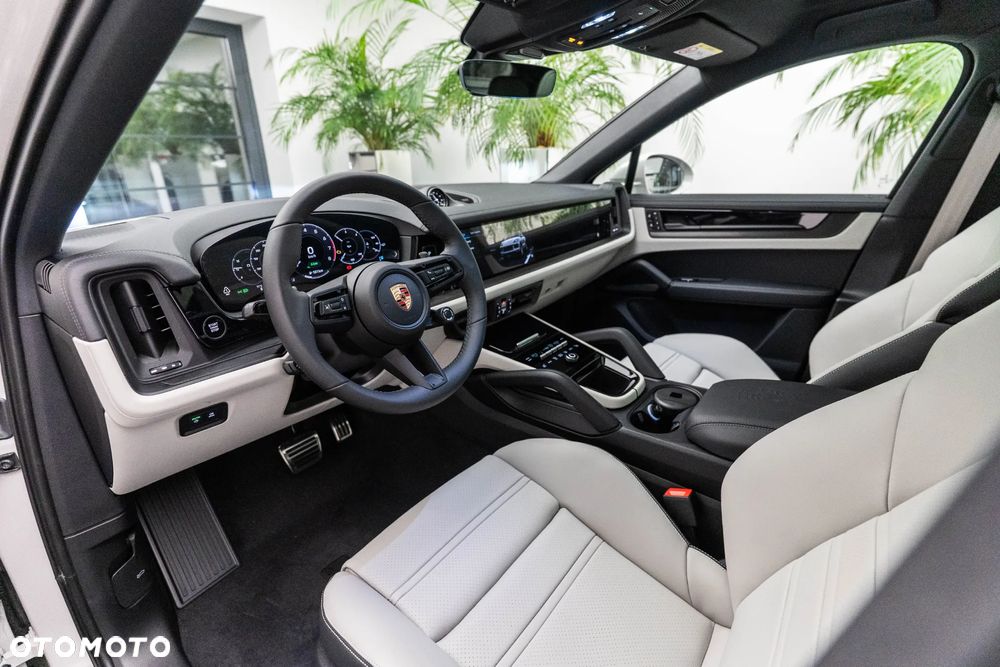 Porsche Cayenne S E-Hybrid PHEV Black Edition - 9