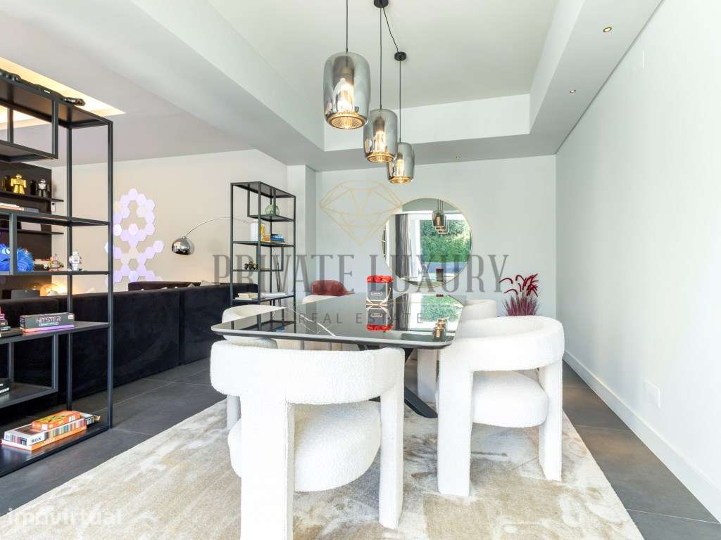 Moradia T5 de Luxo com 463 m², Piscina e 1.407 m² de Privacidade - Grande imagem: 5/25