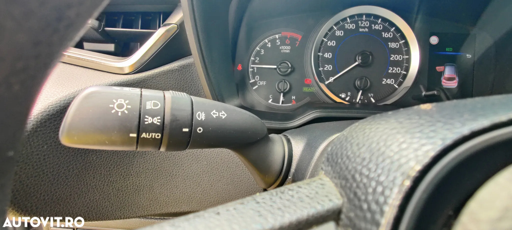 Toyota Corolla 1.8 HSD Business - 7