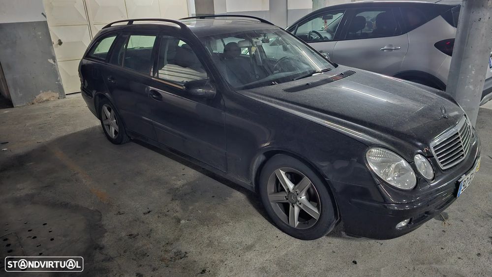 Mercedes-Benz E 270 - 5