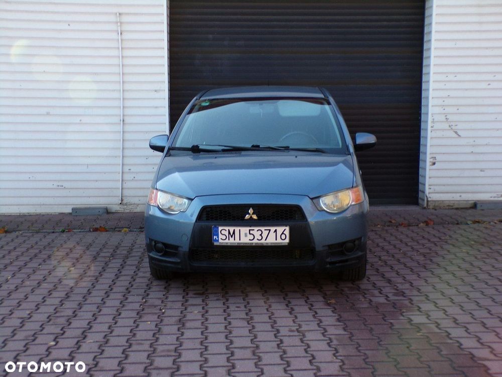 Mitsubishi Colt - 3