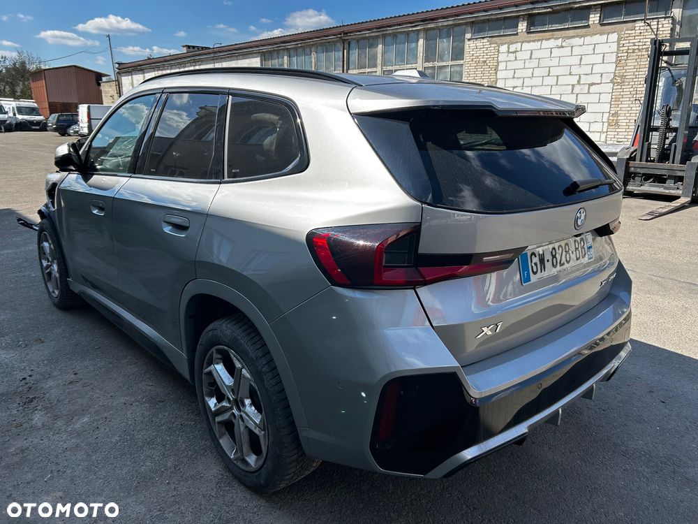 BMW X1 xDrive25e M Sportpaket - 3