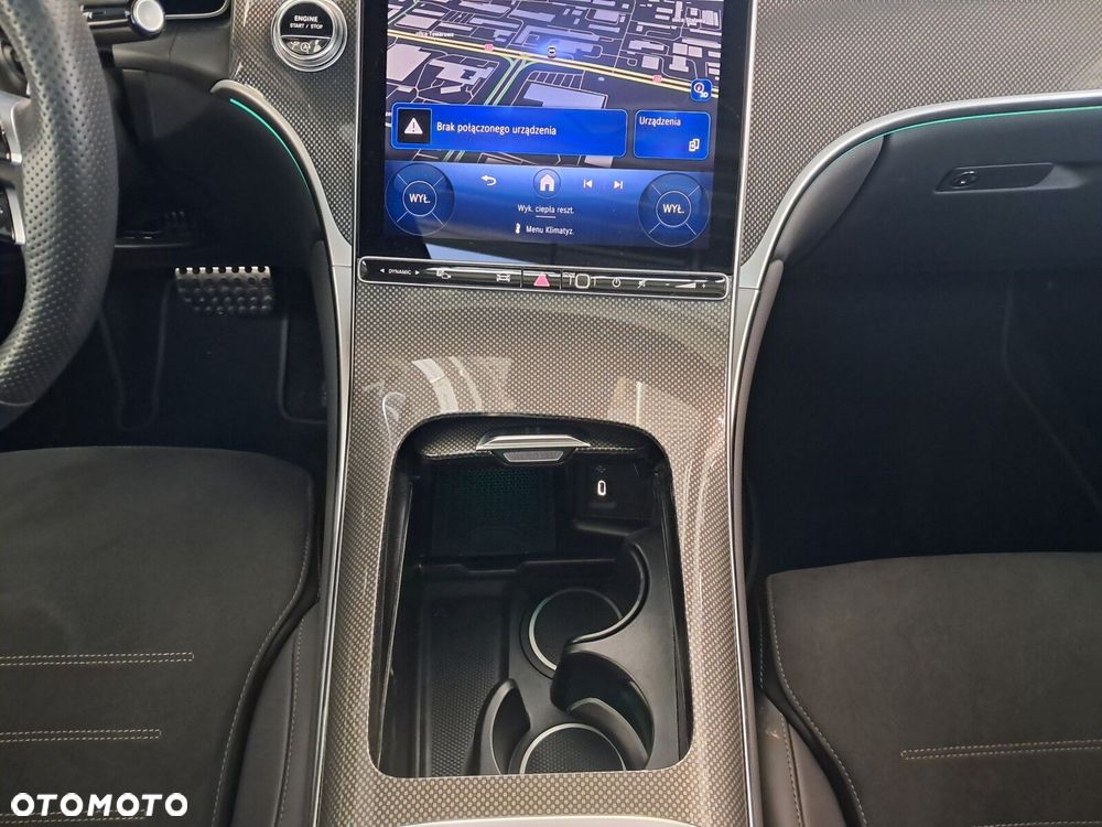 Mercedes-Benz GLC - 30