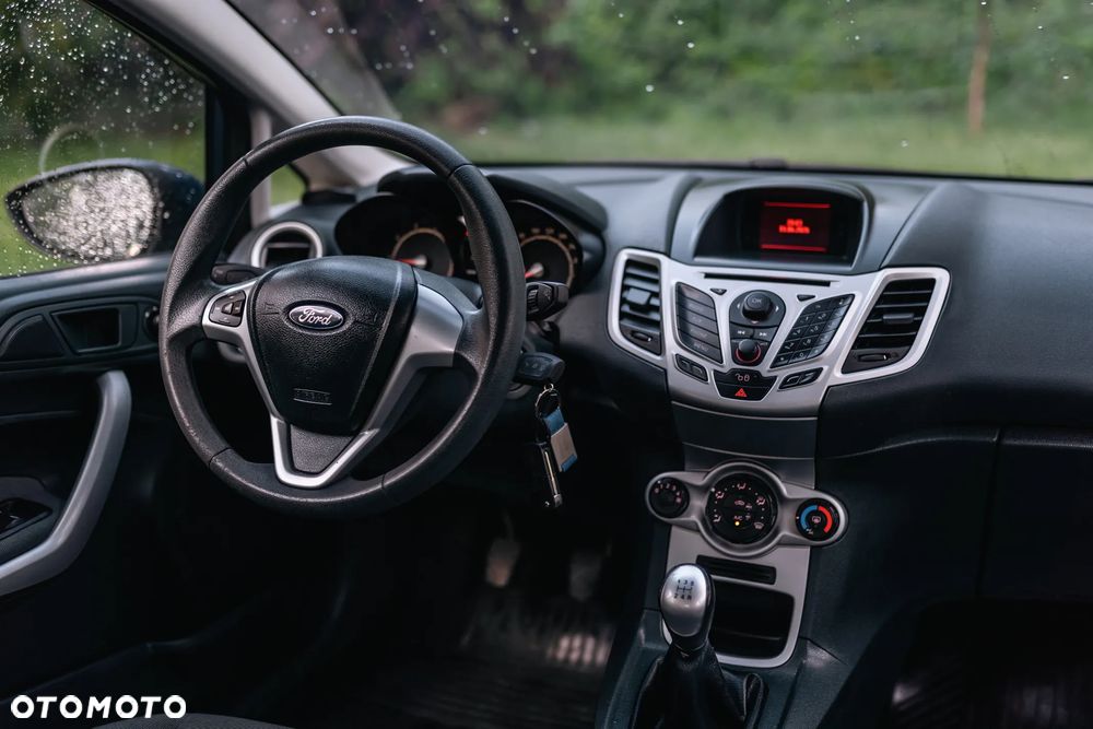 Ford Fiesta 1.25 Trend EU5 - 14