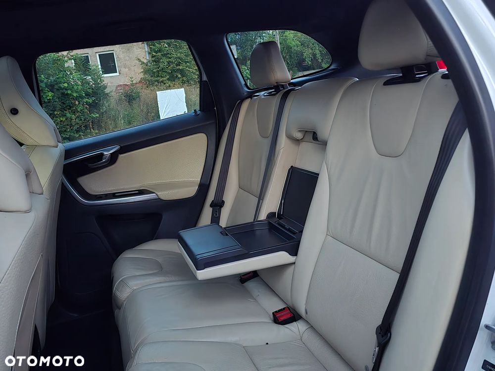 Volvo XC 60 T5 Geartronic Summum - 22