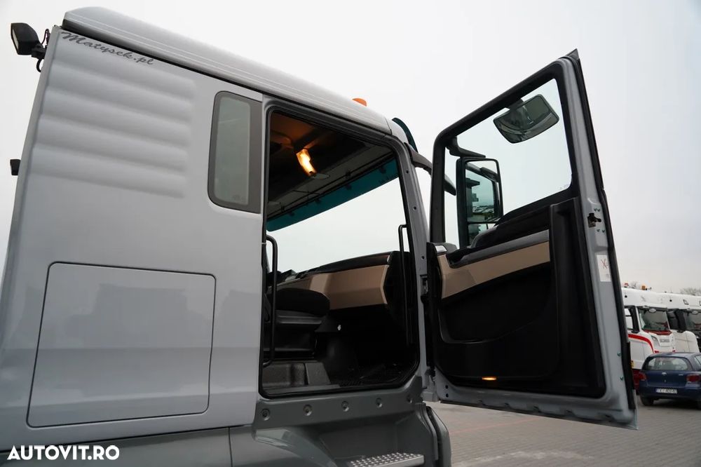 MAN TGX 18.500 / 4x4 / HIDRAULICĂ / HIDROPROPULSARE / CABINĂ JOSĂ / ANVELOPE 100% / EURO 6 / - 37
