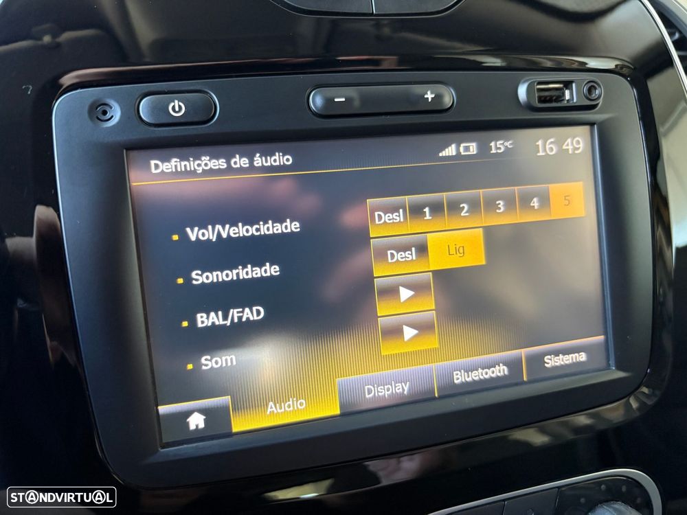 Renault Captur 1.5 dCi Exclusive - 23