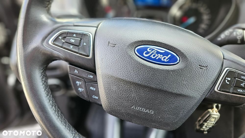 Ford Focus 1.0 EcoBoost Trend - 12