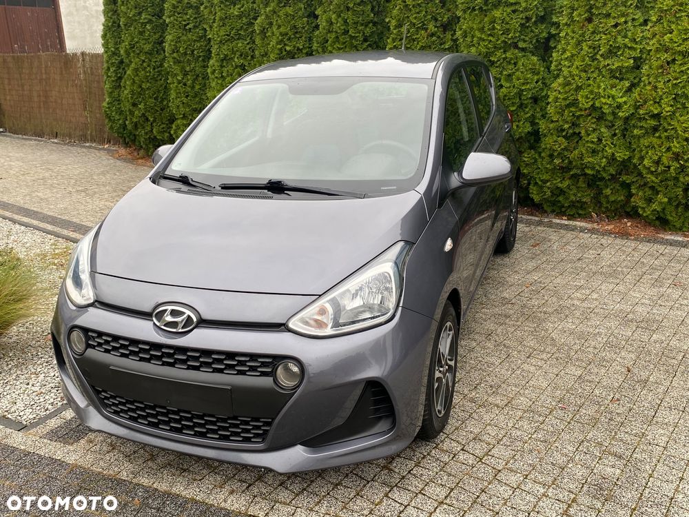 Hyundai i10 1.0 - 20