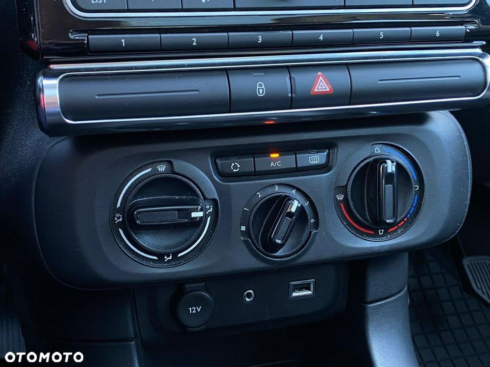 Citroën C3 1.2 PureTech Feel - 27