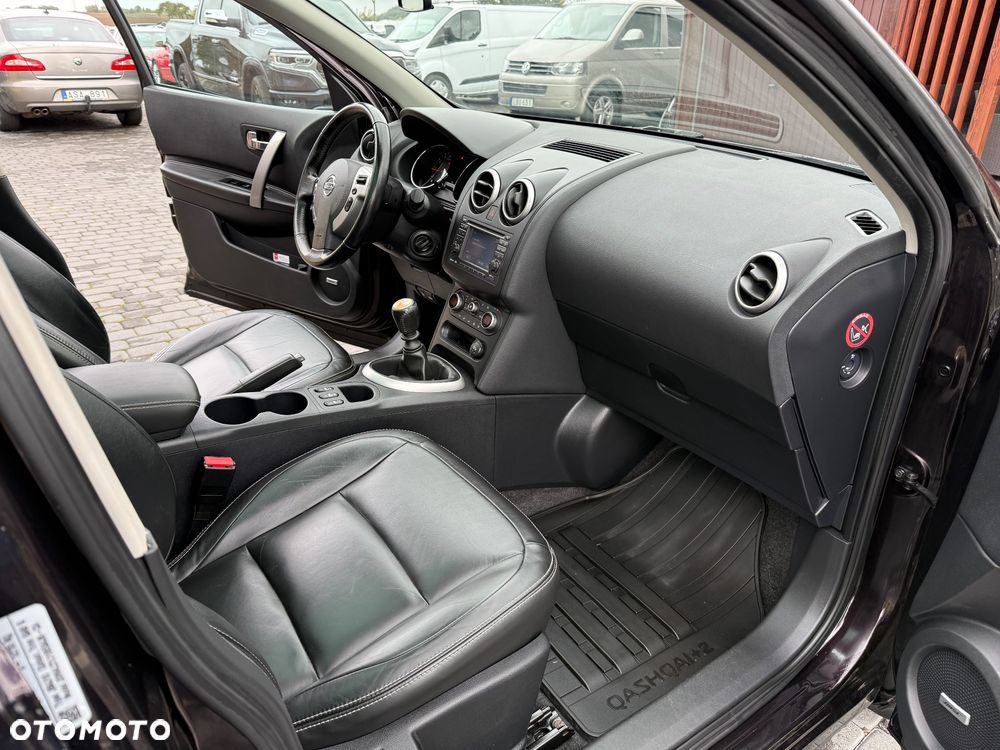 Nissan Qashqai+2 2.0 Tekna - 33