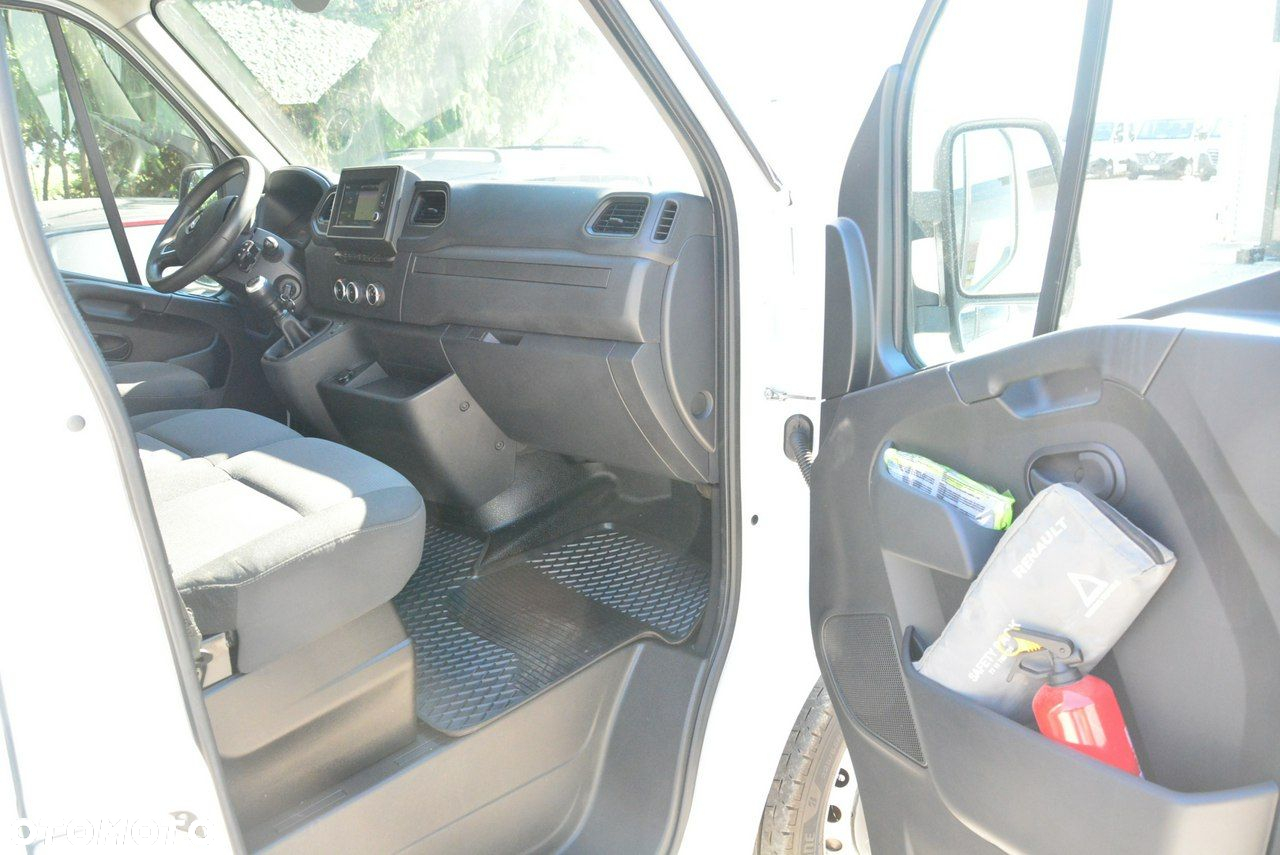 Renault Master - 6