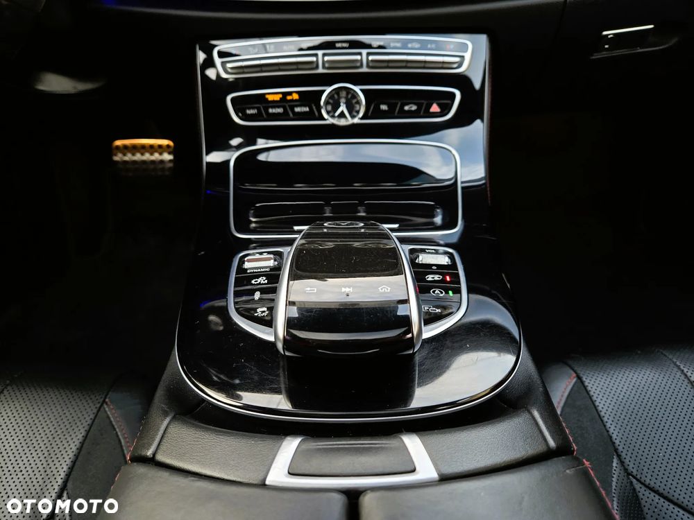 Mercedes-Benz CLS AMG 53 4Matic AMG Speedshift 9G-TRONIC Edition 1 - 35
