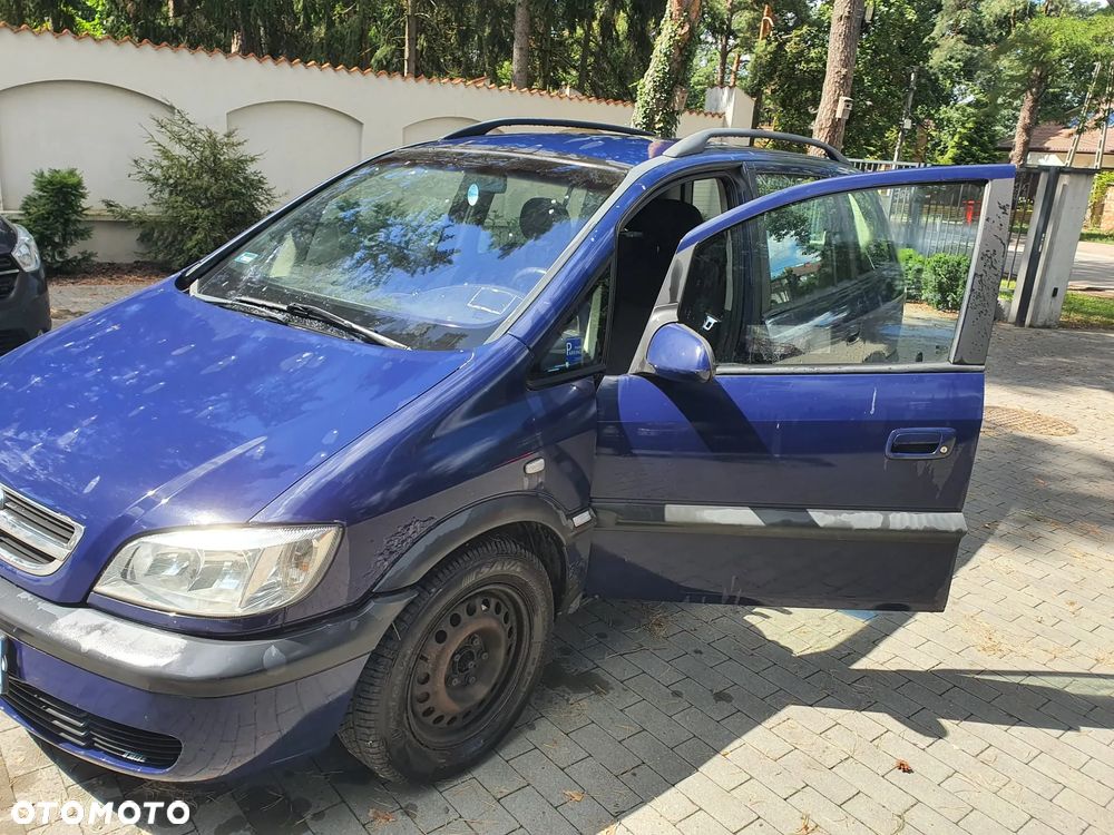 Opel Zafira 2.0 DTI Elegance - 2