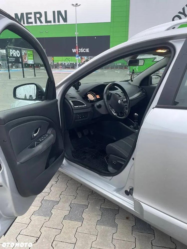 Renault Megane 1.5 dCi Life - 4