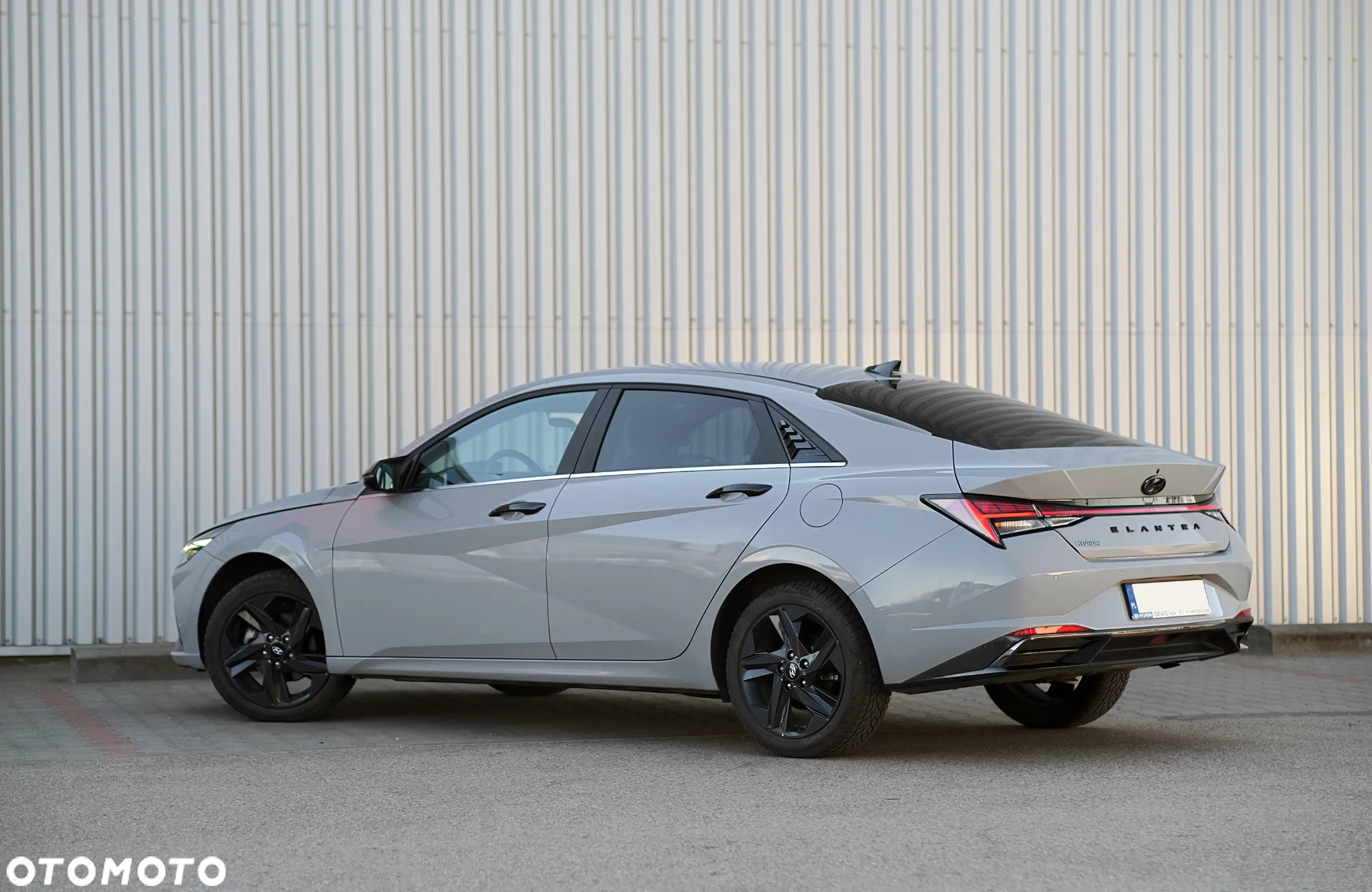 Hyundai Elantra 1.6 Smart CVT - 11