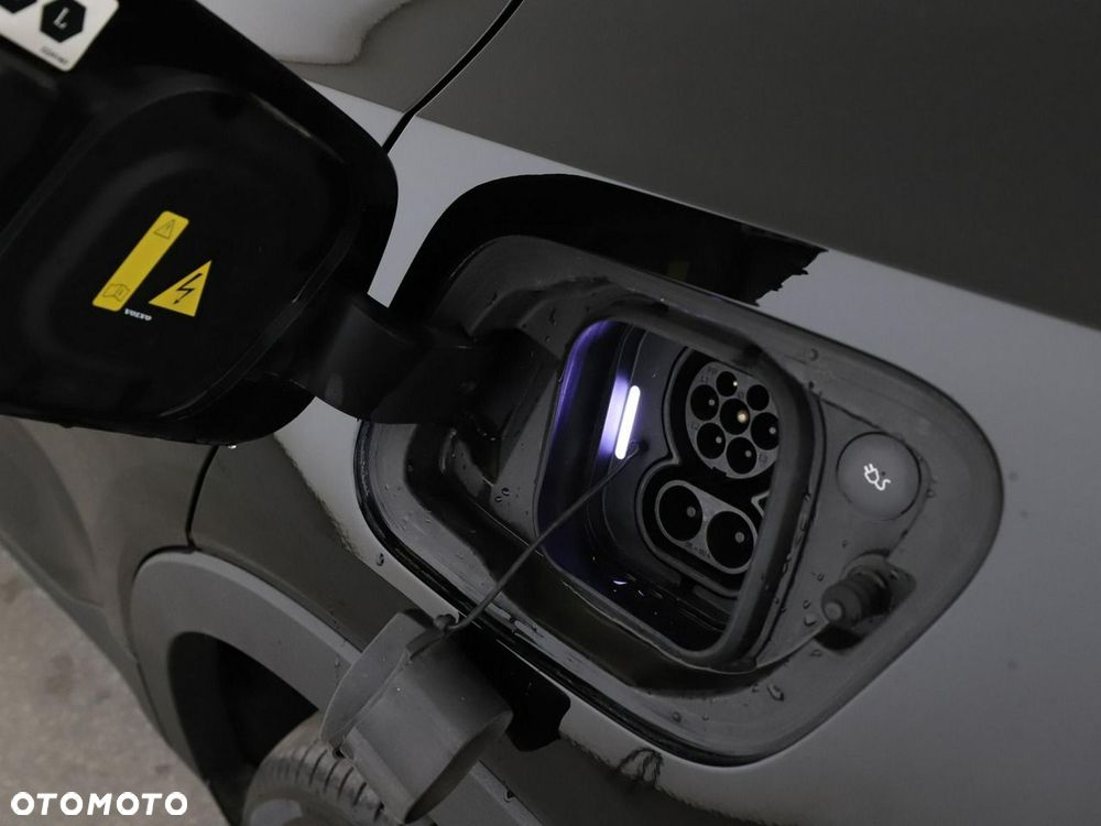 Volvo XC 40 Recharge Core - 40