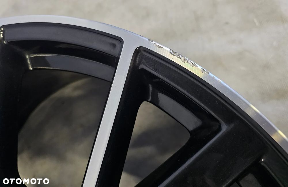 Felga 4K8601025Q AUDI A7 8,5x21 ET30 - 2