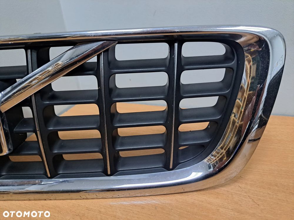 GRIL ATRAPA VOLVO S80 II V70 III 2006-2009 BARDZO ŁADNY - 5