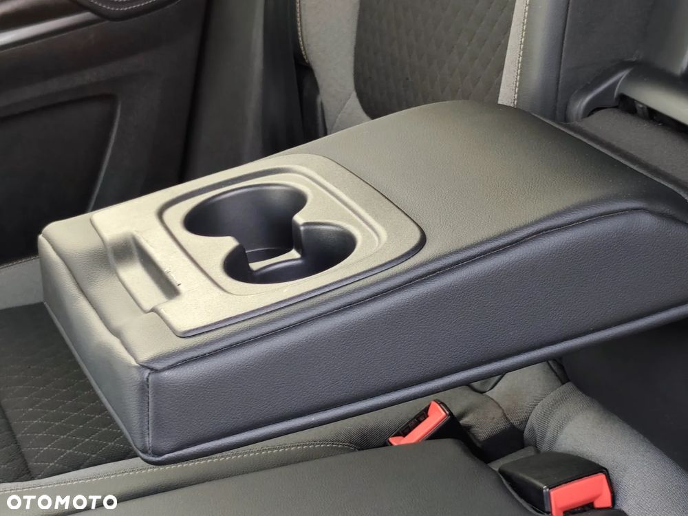 Opel Grandland X 2.0 D Start/Stop Automatik Design Line - 32