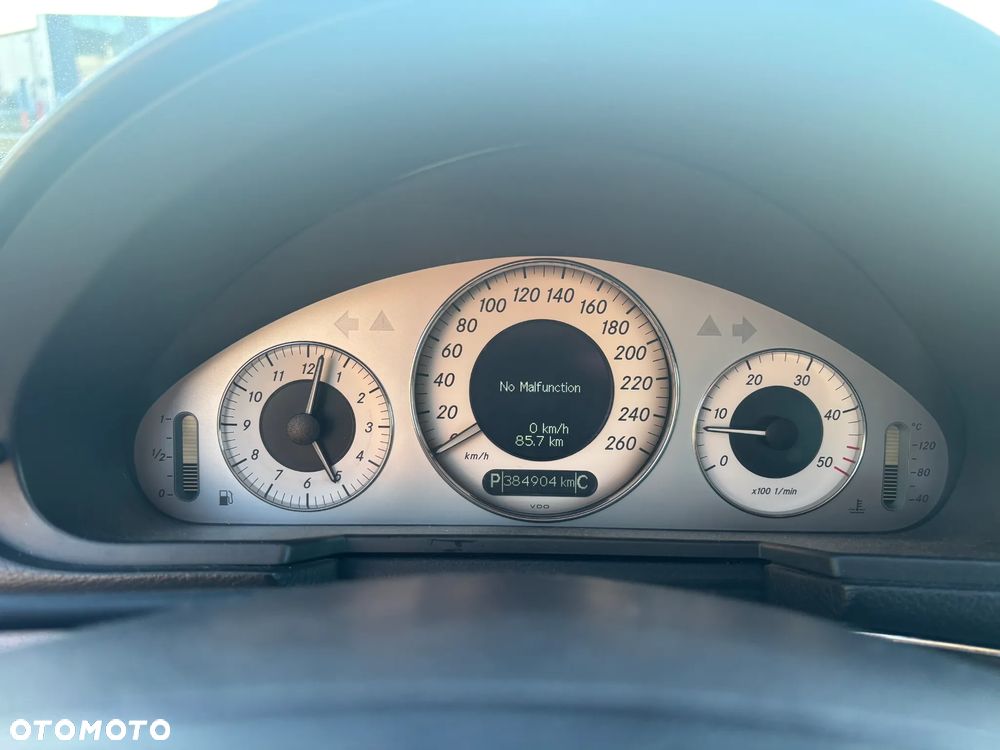 Mercedes-Benz Klasa E - 11