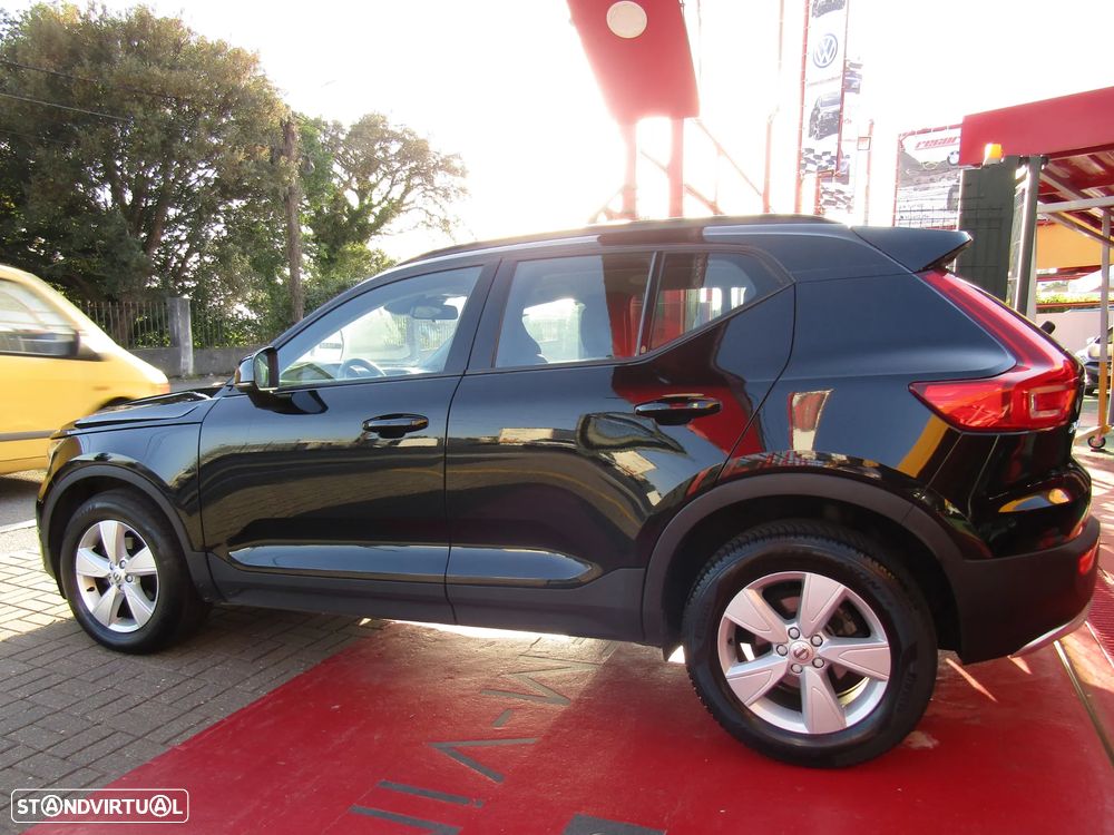 Volvo XC 40 1.5 T2 Momentum - 26