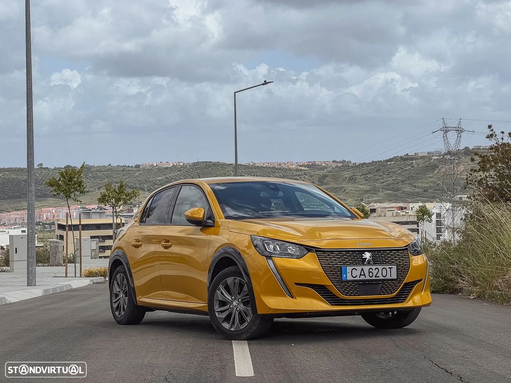 Peugeot 208 - 3