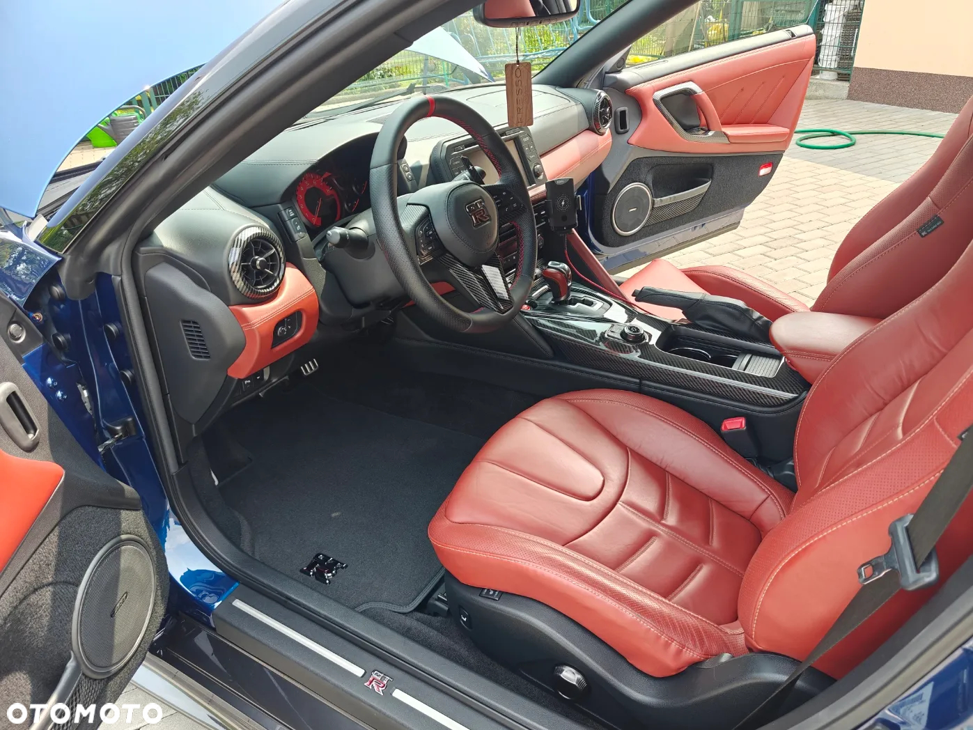 Nissan GT-R Prestige Edition - 17