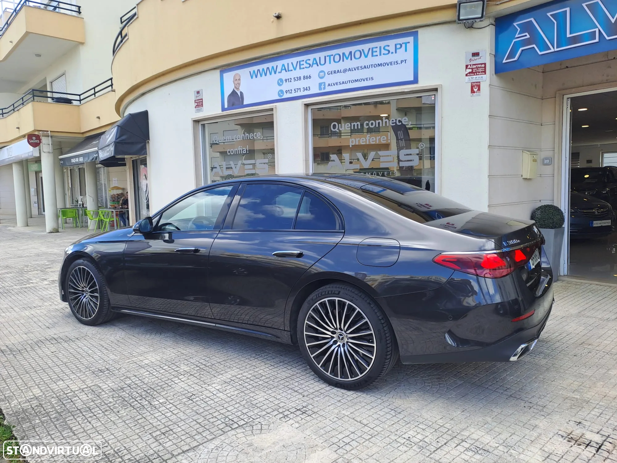 Mercedes-Benz E 300 e AMG Line - 28