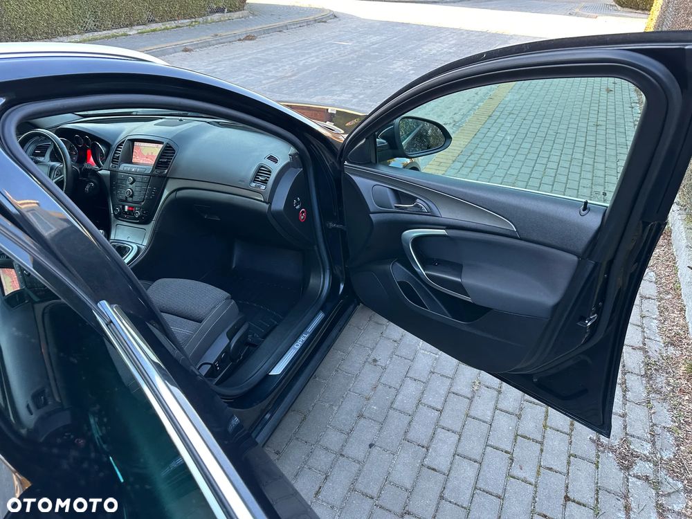 Opel Insignia 2.0 CDTI Design Edition - 17