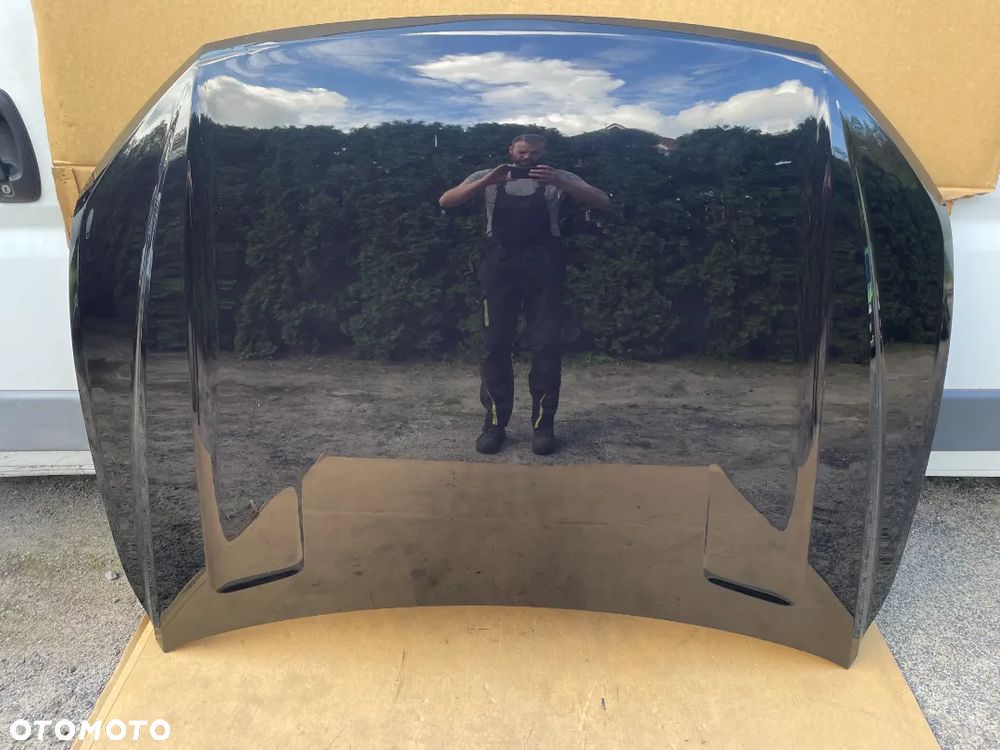 Maska VW Touareg III 18- 760 760823855 Czarna - 1